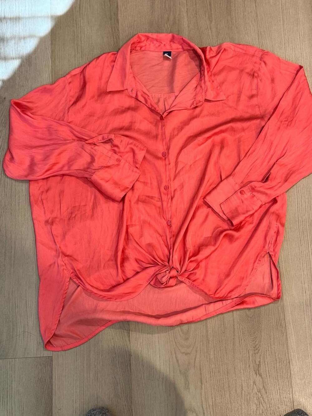Old Navy Button Down Shirt XL Coral Satin Long Sleeve Collared Blouse